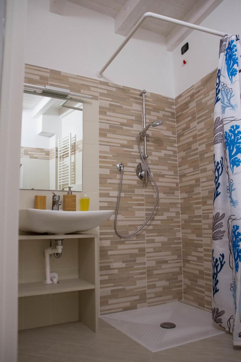 BelSorrisoVarese - Dormire Felice Rooms&Apartments - Oda