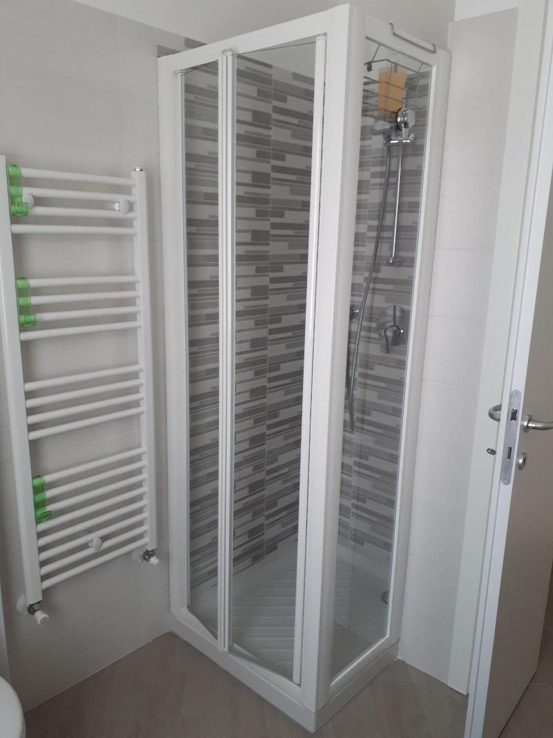 BelSorrisoVarese - Dormire Felice Rooms&Apartments - Oda