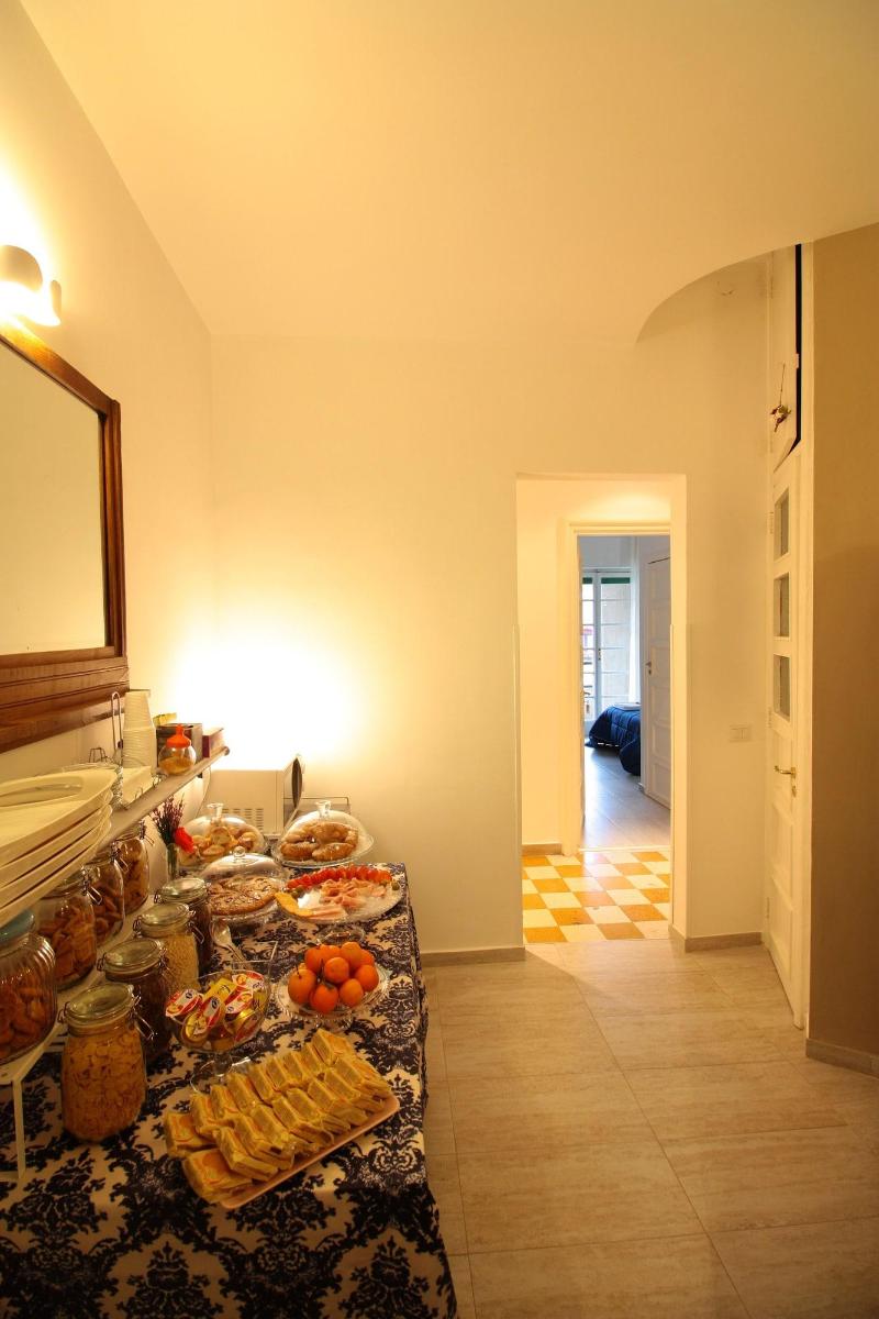 Salotto Borbonico - Lobi
