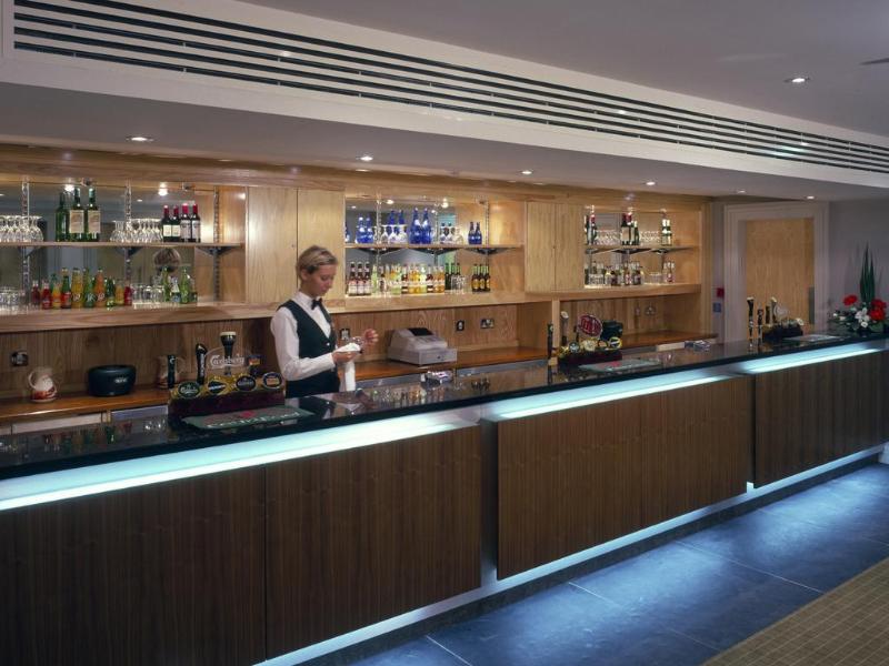 Metropole Hotel - Genel