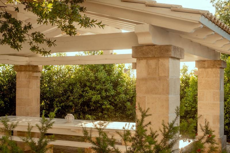 Holiday Gli Archi - Genel