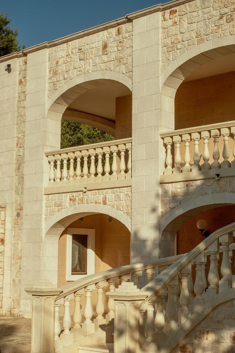 Holiday Gli Archi - Genel