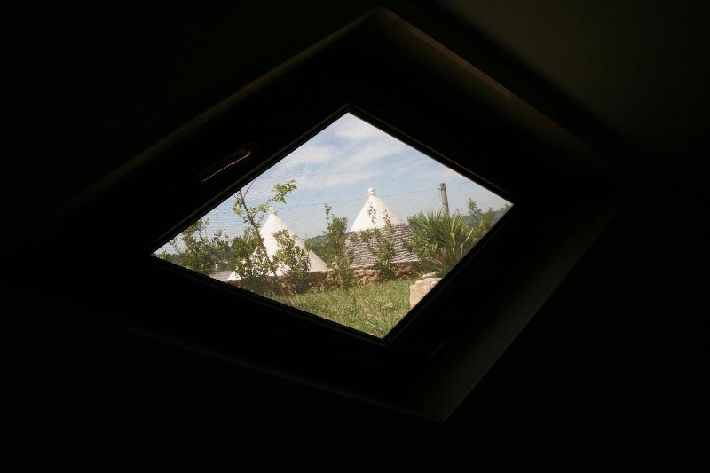 Holiday Gli Archi - Oda