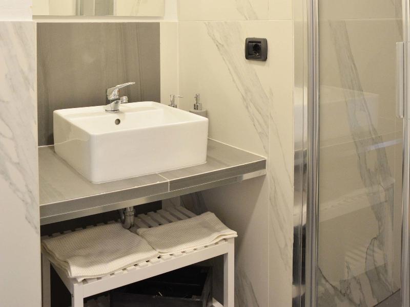 Domus Studio 25 Bed & Breakfast - Oda