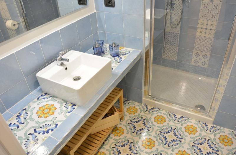 Domus Studio 25 Bed & Breakfast - Oda