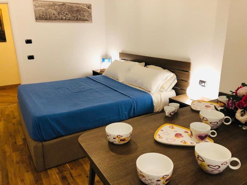 Domus Studio 25 Bed & Breakfast - Oda