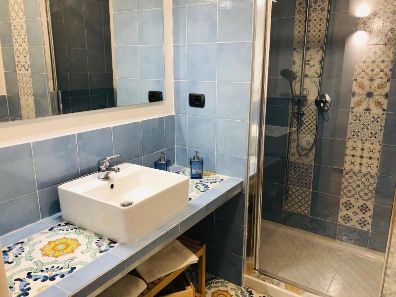 Domus Studio 25 Bed & Breakfast - Oda
