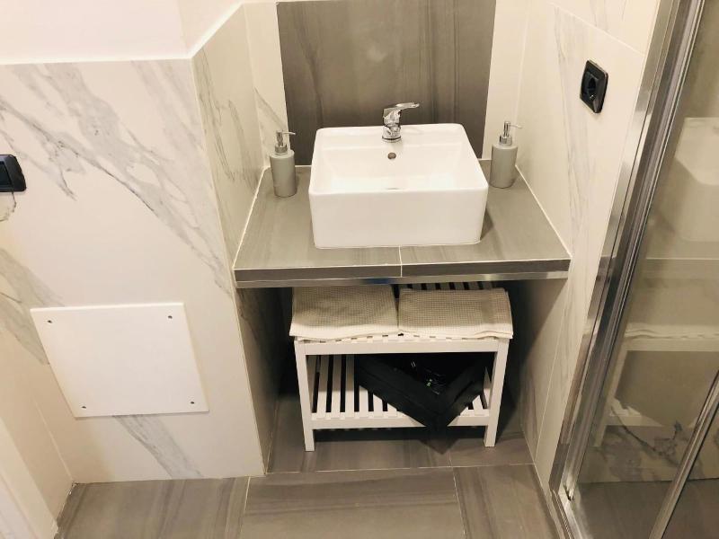Domus Studio 25 Bed & Breakfast - Oda