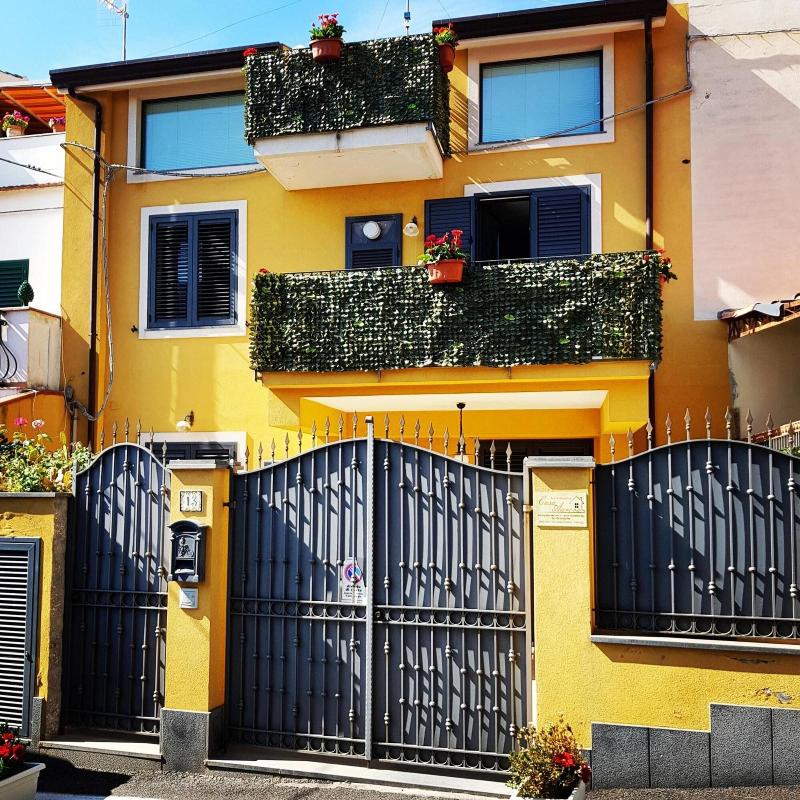 Casa Aurora - Genel
