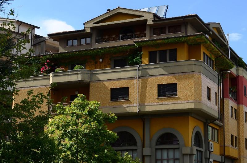 B&B Tribunale - Genel