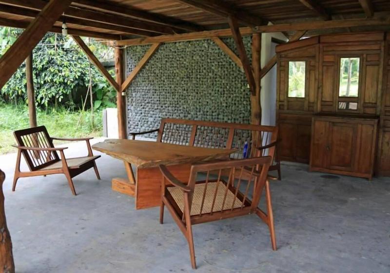 Ronia Mountain Villa Lembang - Genel