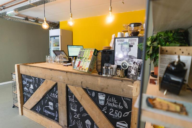 The Golden Stork - Hostel - Restoran
