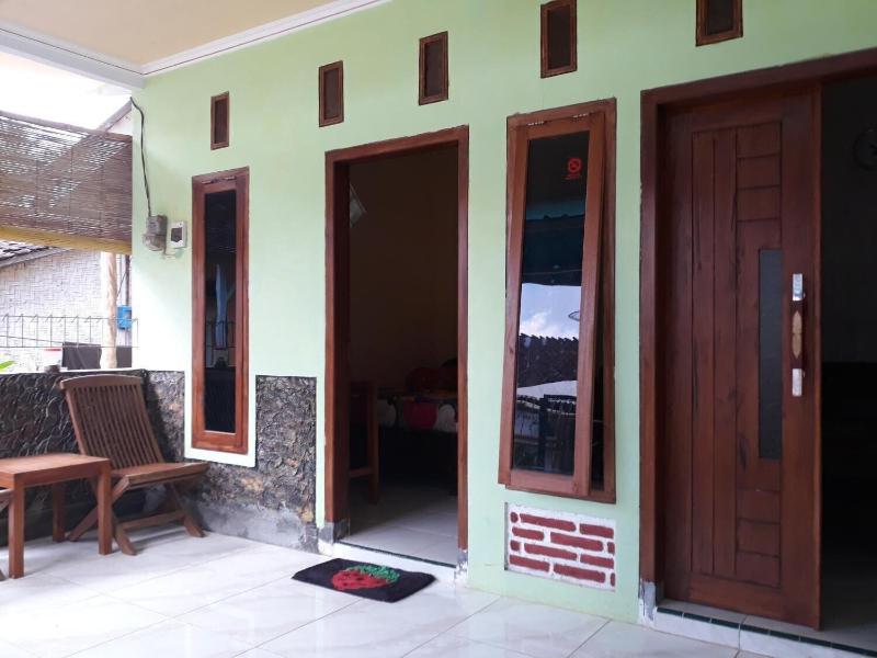 Harris Ijen Crater Homestay by ZUZU - Oda