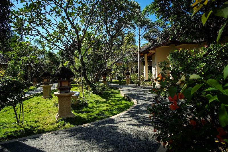 Villa Unggul - Genel