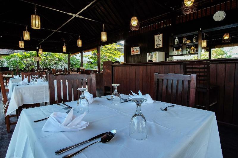 Villa Unggul - Restoran
