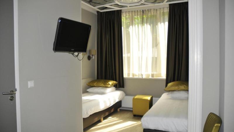 Apple Inn Hotel - Oda