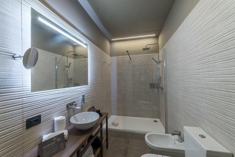 9 Stanze Boutique Rooms - Oda