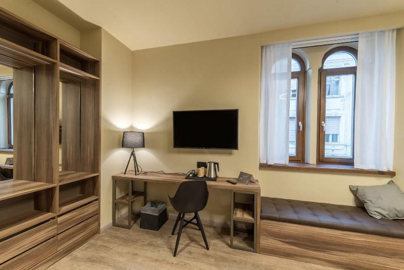 9 Stanze Boutique Rooms - Oda