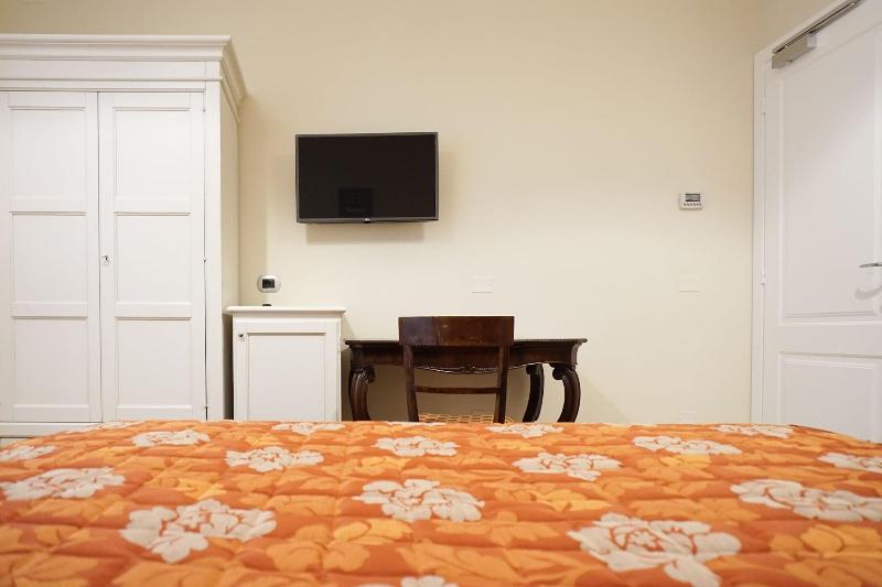 Casa Isolani Piazza Maggiore 1.0 - Oda