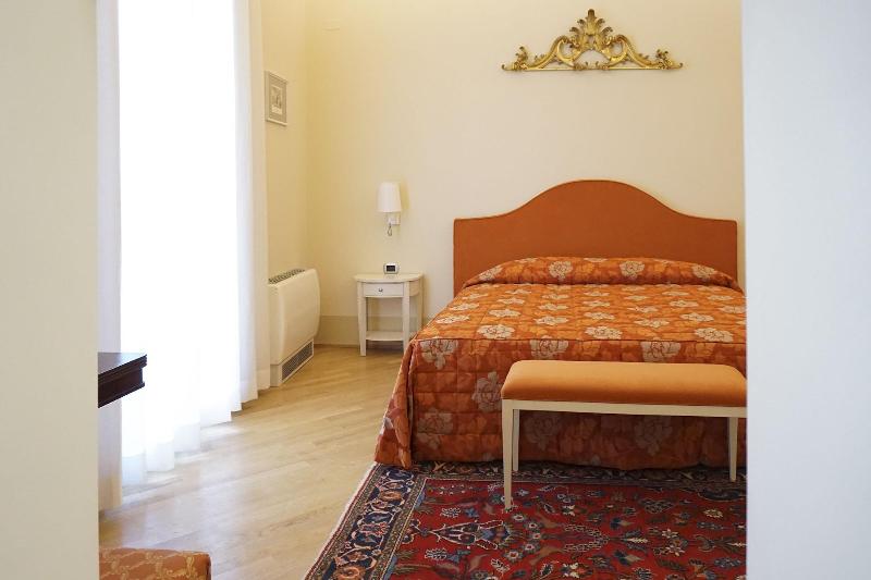 Casa Isolani Piazza Maggiore - Oda