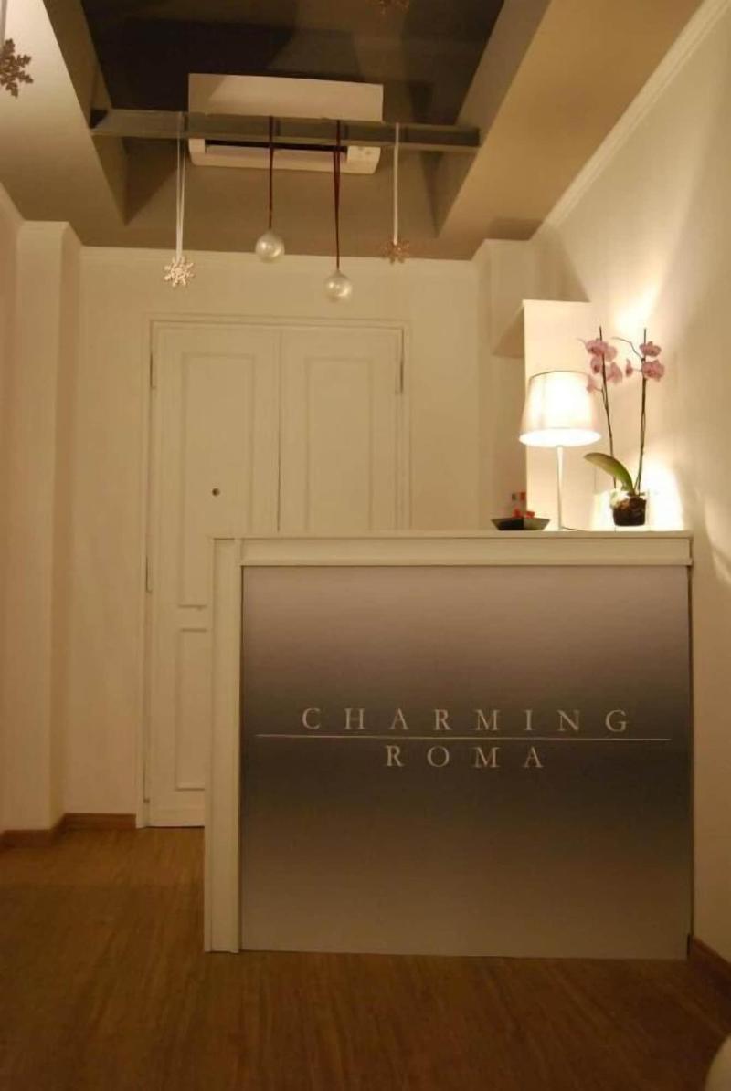 Charming Roma - Lobi