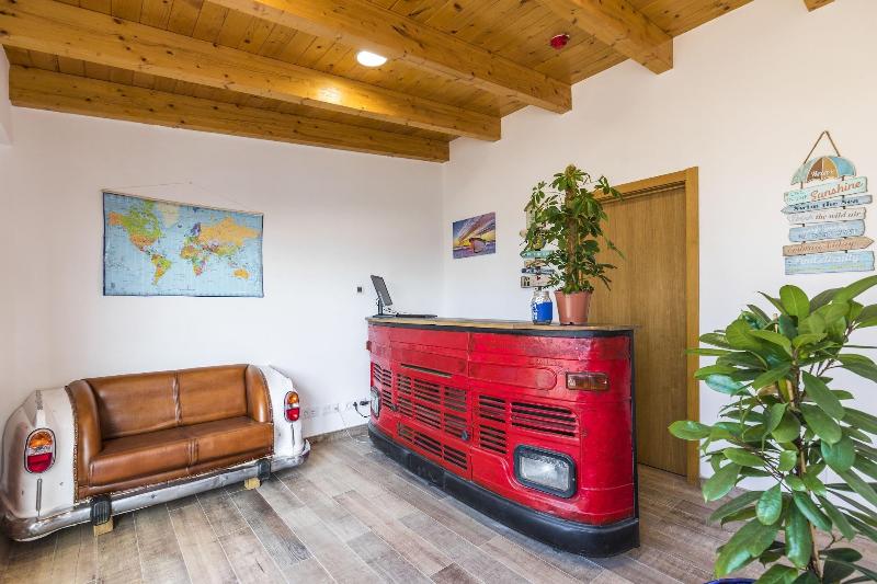 Sagres Sun Stay - Surf Camp & Hostel - Lobi
