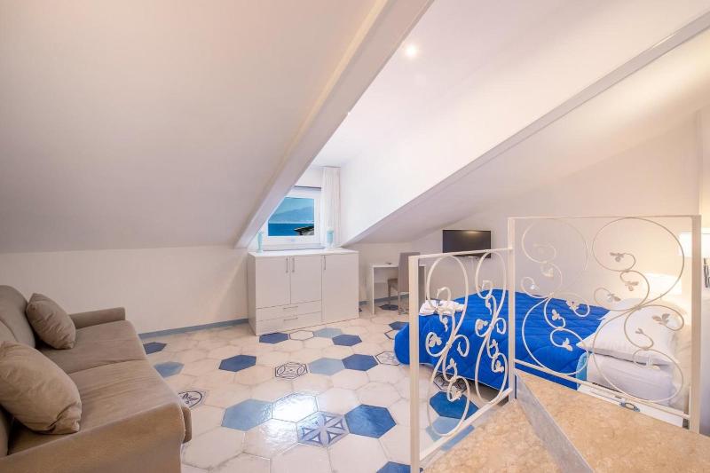 Caruso Sea View - Lobi