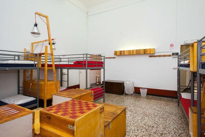 Ostellin Genova Hostel - Oda