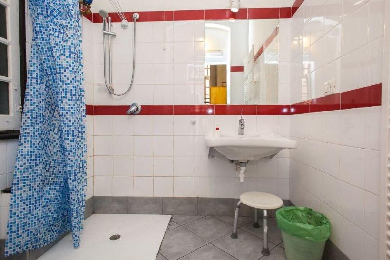 Ostellin Genova Hostel - Oda