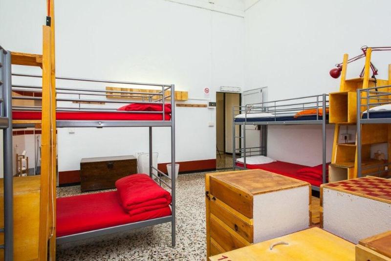 Ostellin Genova Hostel - Oda