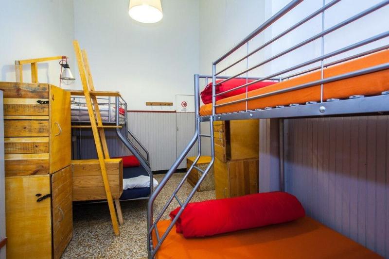 Ostellin Genova Hostel - Oda
