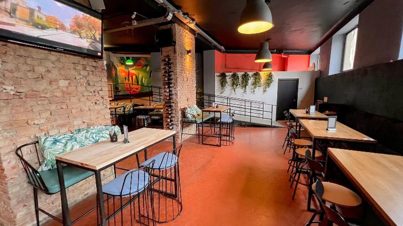 Queen Hostel - Bar