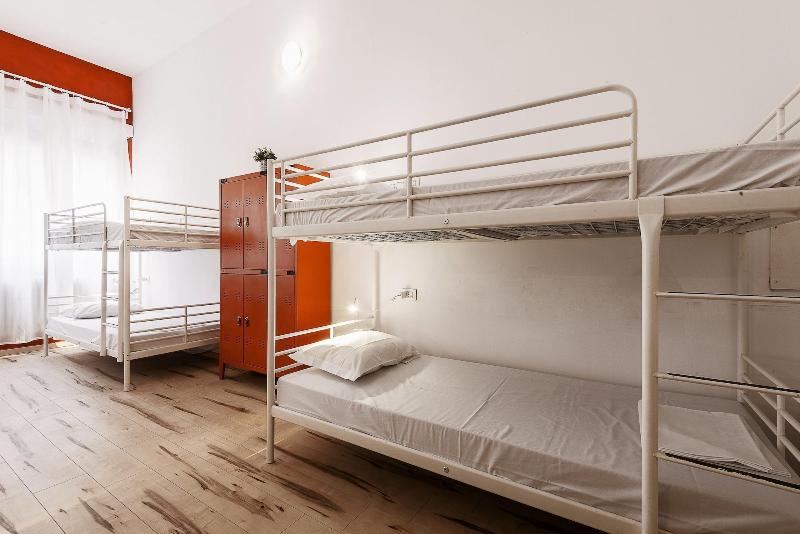 Queen Hostel - Oda