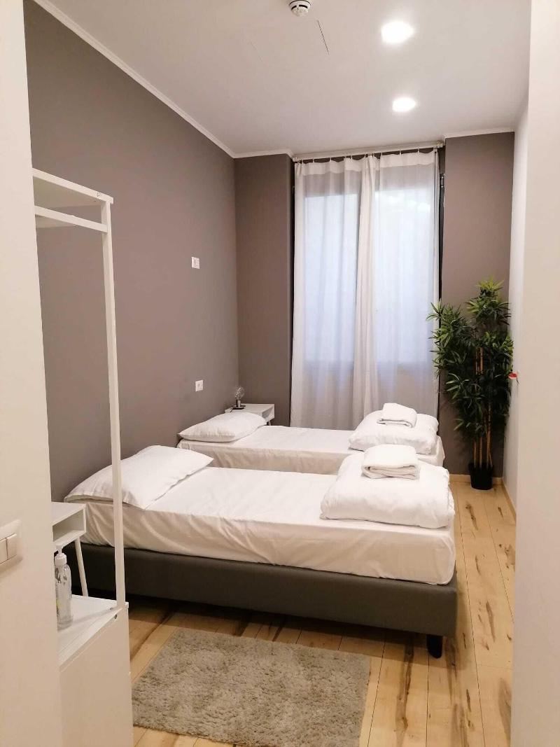 Queen Hostel - Oda