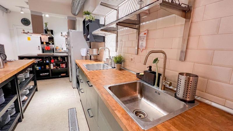 Queen Hostel - Oda