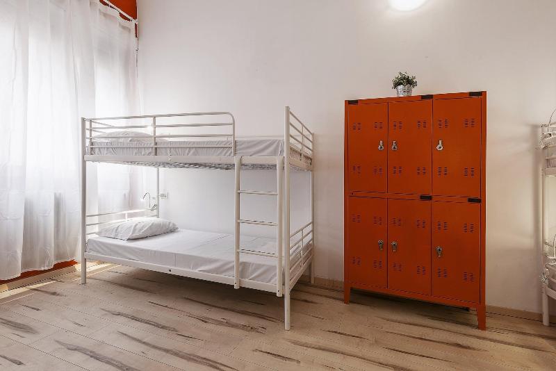 Queen Hostel - Oda