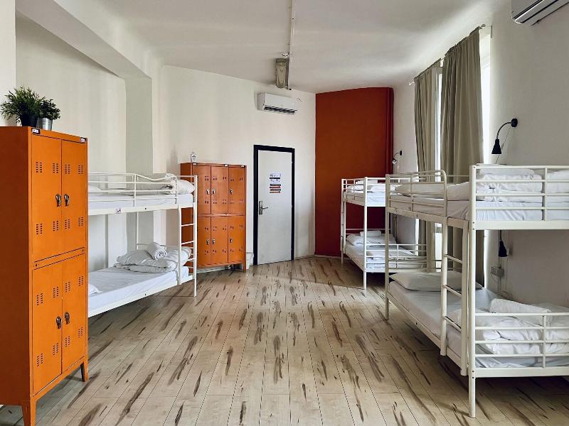 Queen Hostel - Oda