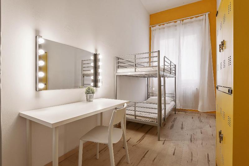 Queen Hostel - Oda