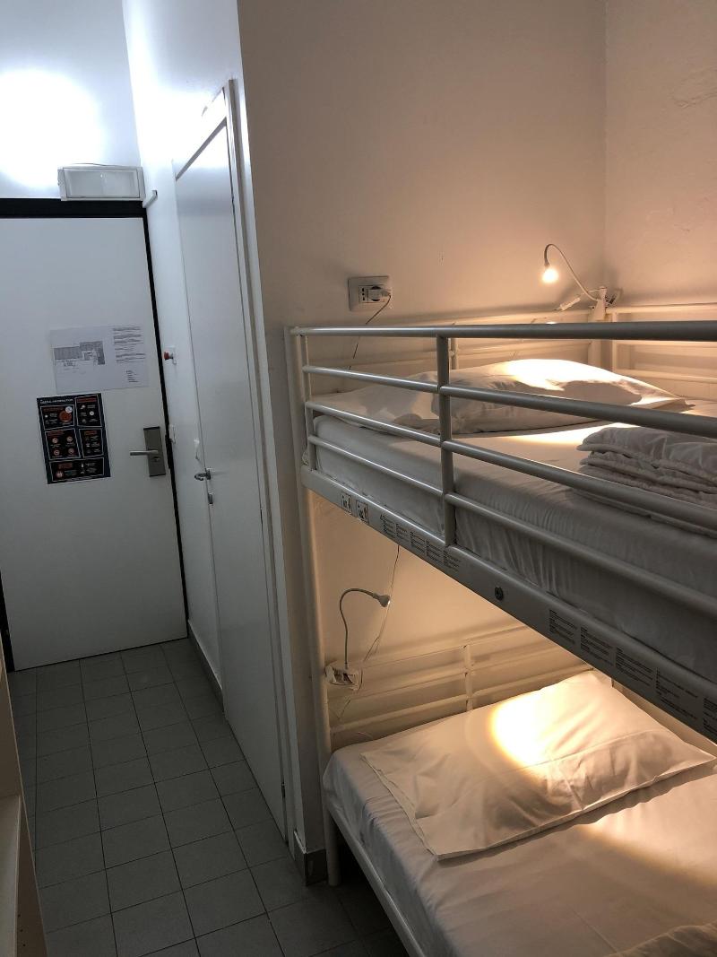 Queen Hostel - Oda