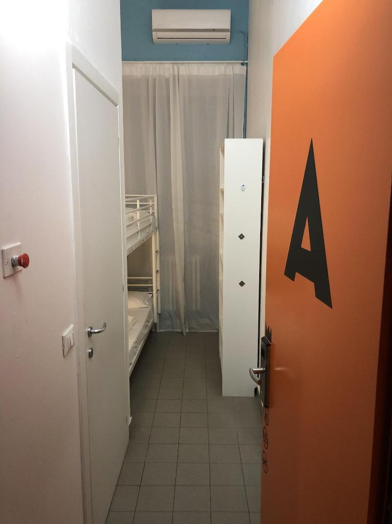 Queen Hostel - Oda