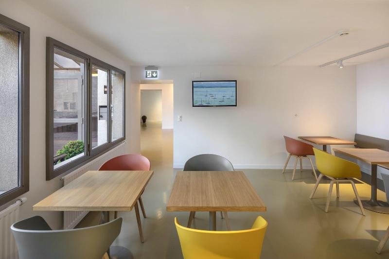 Youth Hostel Montreux - Lobi