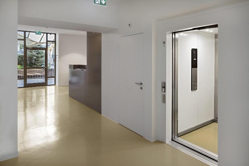 Youth Hostel Montreux - Lobi
