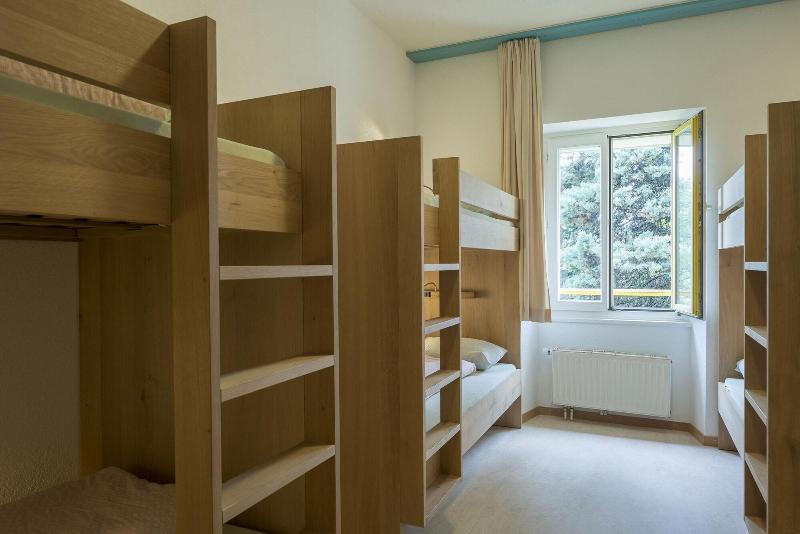 Youth Hostel Montreux - Oda