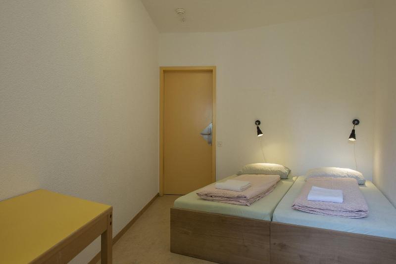 Youth Hostel Montreux - Oda