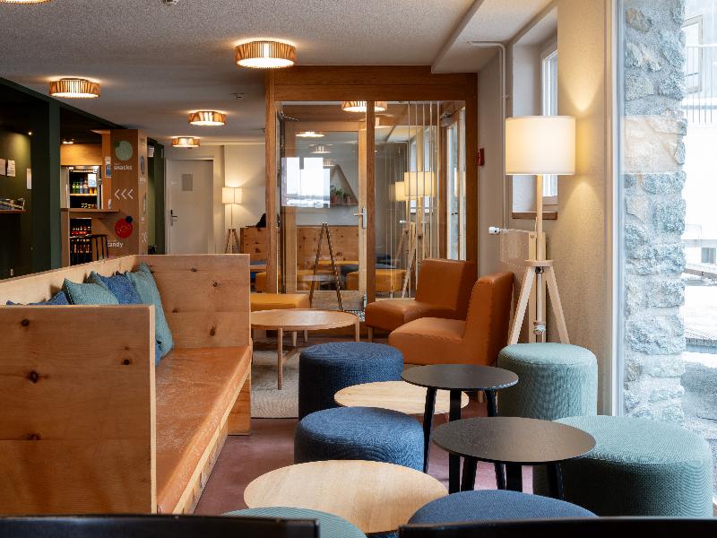 Zermatt Youth Hostel - Lobi