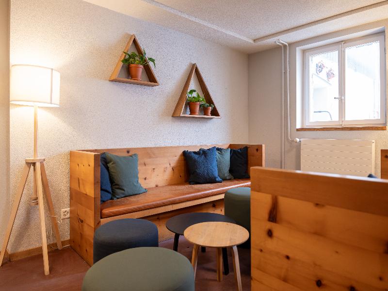 Zermatt Youth Hostel - Lobi