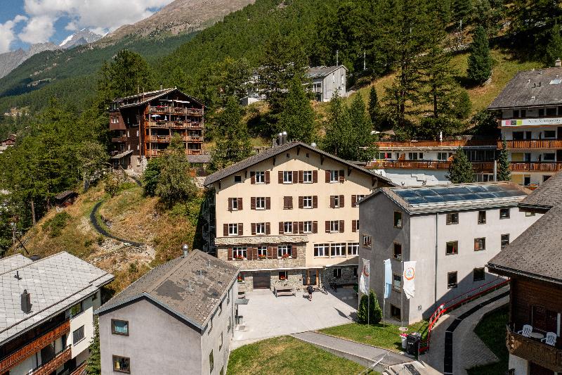 Zermatt Youth Hostel - Genel
