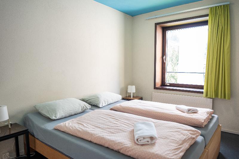 Zermatt Youth Hostel - Oda