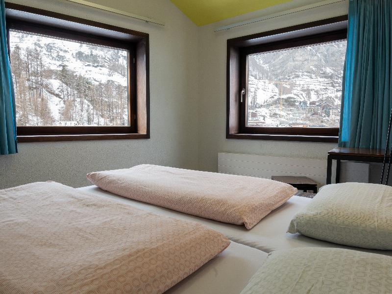 Zermatt Youth Hostel - Oda