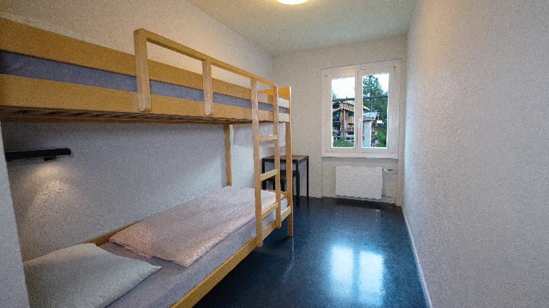 Zermatt Youth Hostel - Oda